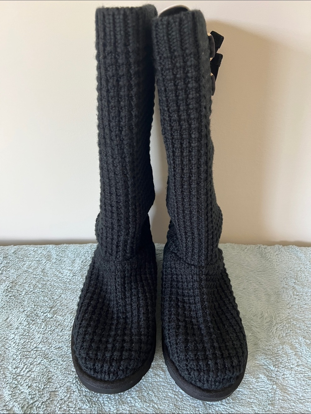 UGG Classic Solene Tall Knit Boots Black Size 9 Like New - Picture 7 of 7